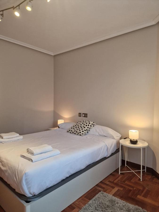 דירות Practico Apartamento Con Parking En Aviles. Covadonga Vut- 3478-As מראה חיצוני תמונה
